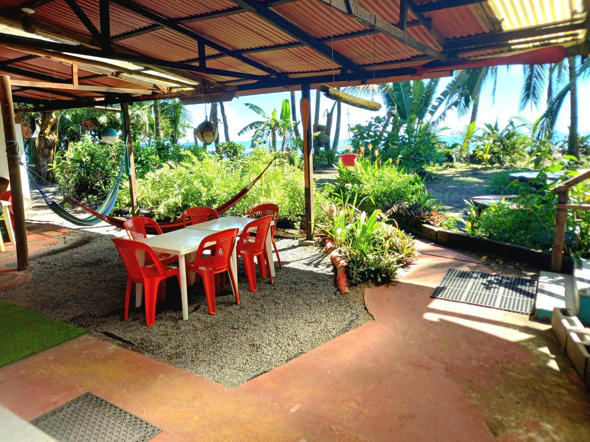 Tortuguero Adventures Beach House Экстерьер фото